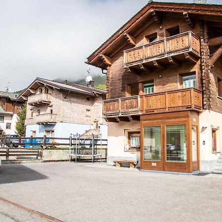 Chalet Sisters Apartment Livigno Exterior photo