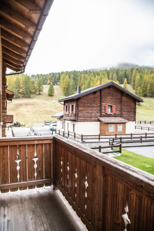 Chalet Sisters Apartment Livigno Exterior photo