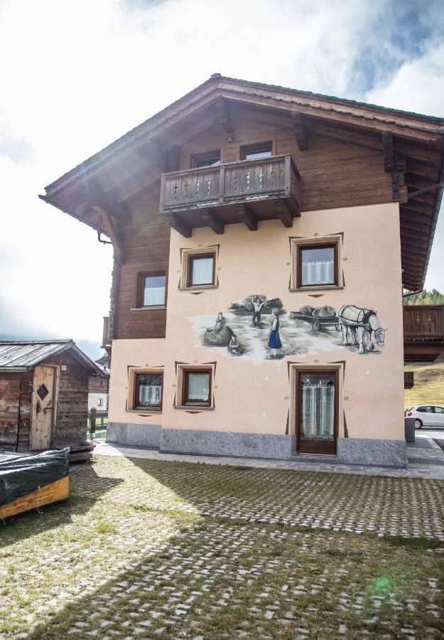 Chalet Sisters Apartment Livigno Exterior photo